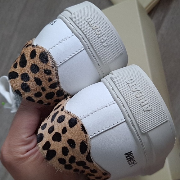 NIB Axel Arigato Clean 90 Sneakers - Picture 14 of 16